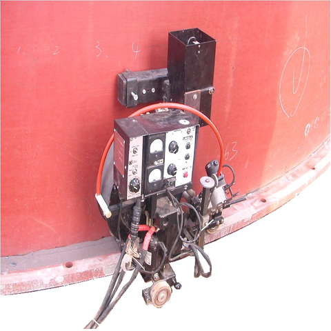 Trator de soldagem de tanque de arco submerso para tanque de armazenamento de aço inoxidável